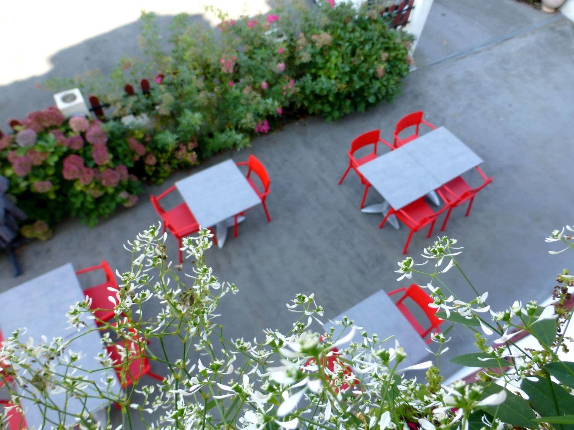 Logis Hotel St Sylvestre Aldudes Екстер'єр фото